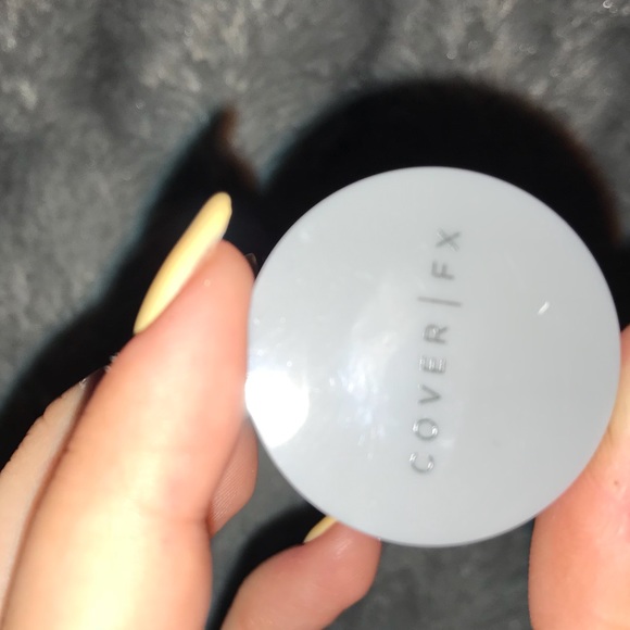 Cover | FX Translucent Light Setting Powder mini - Picture 2 of 4